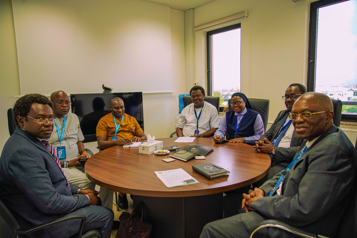 WMulombo's tweet photo. Thank you my brother Dr Prosper-Ohayagha Success Honorable Commissioner for Health Imo State and your team for your visit on the occasion of #WHO75. @WHONigeria looks forward to pursuing the good partnership for better health for all citizens in the State https://t.co/oWv1hvEHFN