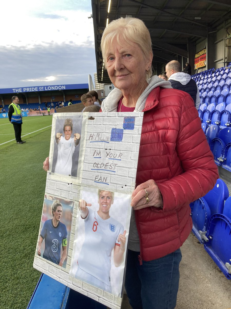 julesndee's tweet photo. Pls help. Was supposed to buy #vitalityWFAcup 
tickets for mum, but got stuck in work. Mum’s @Mdawg1bright @ChelseaFC @Chelseawomen_ @ChelseaWomenSG oldestfan. Has any1 got spare tickets please? https://t.co/nrlNbclWxg
