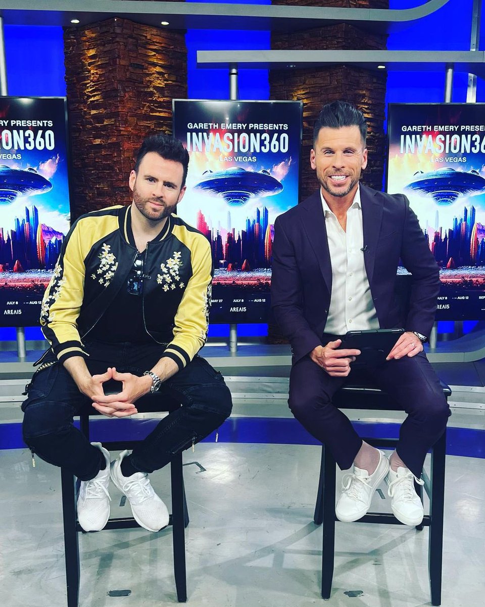 garethemery's tweet photo. Planning #INVASION360 in Vegas — testing out our new 360 degree visuals and chatting about the show live in air!

The show is shaping up to be absolutely insane ahead of the debut on May 5th! Who’s joining me? @area15official 🔥

Tickets 👇
https://t.co/VhtdIoDrN5

Gaz x https://t.co/5pw9Lu76nP