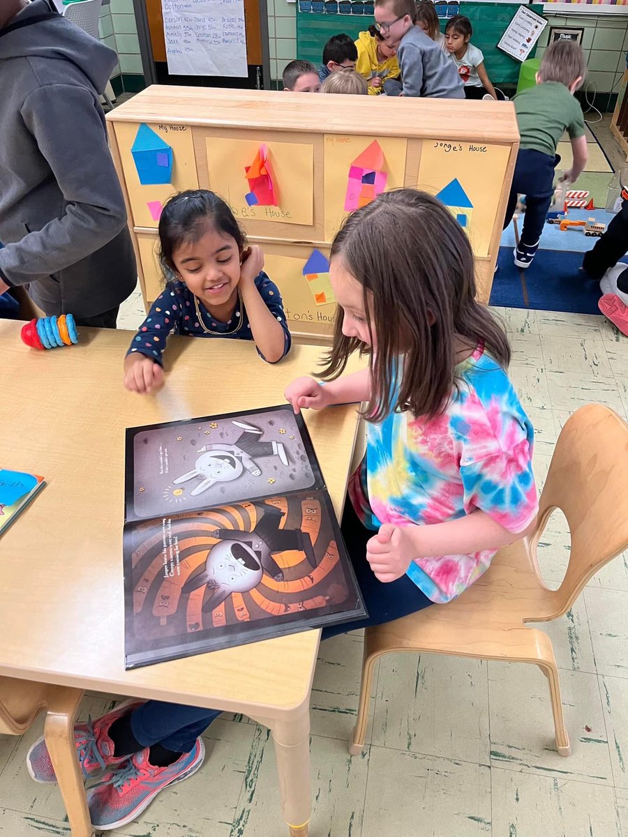 Newport_Ind's tweet photo. Second graders visit their preschool reading buddies today at Newport Primary School!
#npstalk https://t.co/hgbOVYlLxh