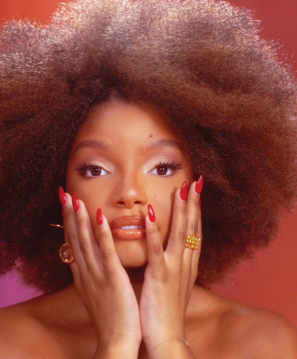 FilmUpdates's tweet photo. Halle Bailey stars in three films releasing this year:

• The Little Mermaid - dir: Rob Marshall

• The Color Purple - dir: Blitz Bazawule, with Fantasia, Taraji P. Henson and Colman Domingo

• The Line - dir: Ethan Berger, with Alex Wolff and Lewis Pullman https://t.co/ccJqFFMzbM