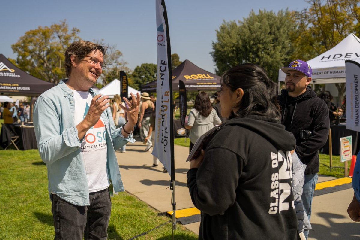 csulbcla's tweet photo. #DayAtTheBeach was one for the books! 👏😎
Thanks to all the incoming students, current students, and alumni who came to this memorable event. As the largest college on campus, we are more than satisfied with the turnout we had. ☀️🙌
#discovercla #csulbcla #gobeach https://t.co/NuT2pavJrQ