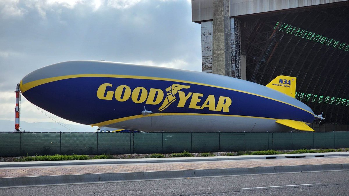 satodl's tweet photo. Spotted Goodyear blimp prepping for takeoff near Tustin hangars! 🛫 #GoodyearBlimp https://t.co/g1lS8ObM3q