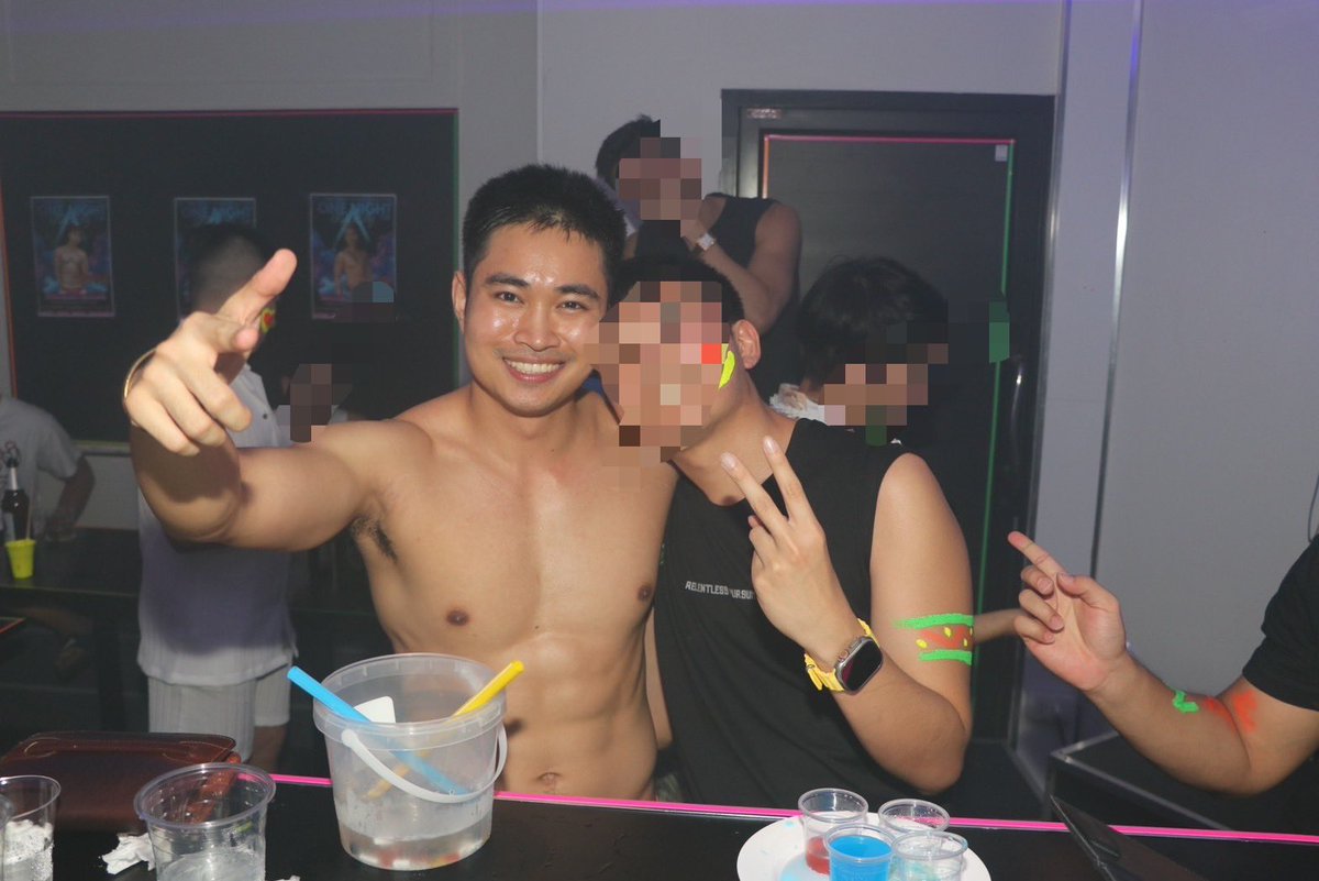 RoomSamet's tweet photo. ครั้งแรกกับ One Night Stand Party #SametSweetRoom #ขอบคุณลูกค้า #ครั้งที่2เร็วๆนี้ https://t.co/Ie203SI8l5