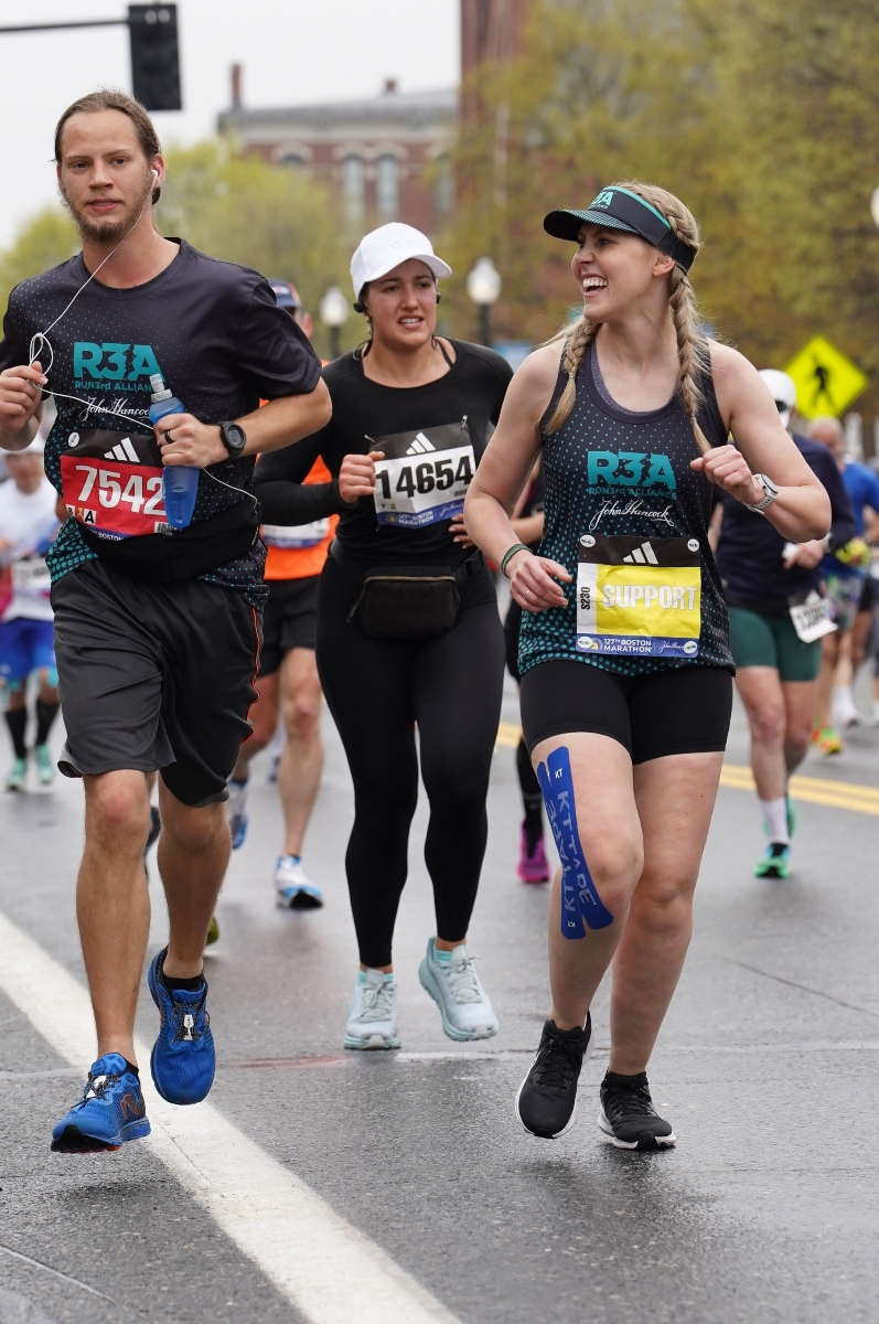 JBontkeABC15's tweet photo. Once told by doctors he may never walk because of a cerebral palsy diagnosis, Michael Wilson finished the @bostonmarathon in 5:03:41 with the help of @RUN3rdAlliance. 

Here's his @abc15 story while training in Mesa back in April: 
https://t.co/88UBYr00b7 https://t.co/a6Qpw7Wodo