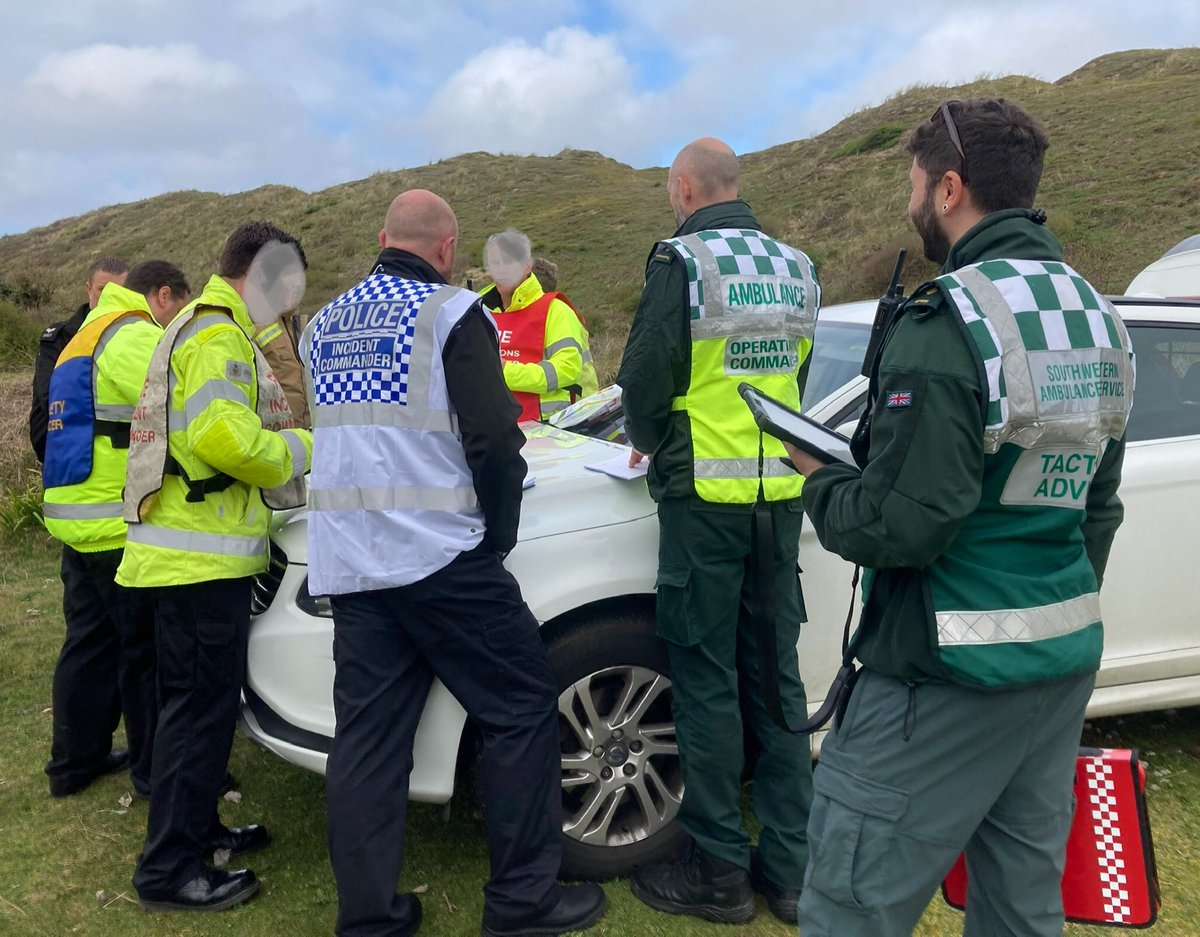 watchetcoastie tweet media