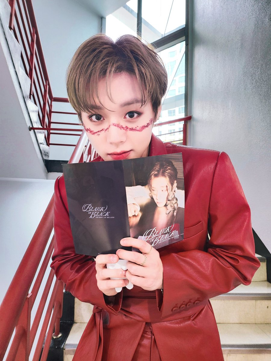 oclock_529's tweet photo. 230416 공식 트위터 #박지훈 https://t.co/i3RTBgCyWD