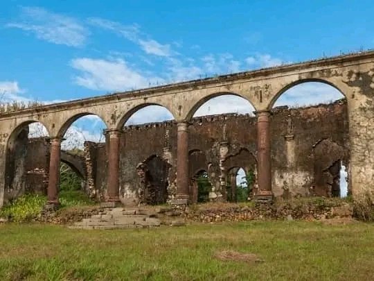 ArtvArtemisa's tweet photo. 🏛️ Cada 18 de abril se celebra el Día Internacional de los Monumentos y Sitios, con el propósito de sensibilizar y dar a conocer a todas las personas la riqueza que posee la humanidad en cuanto a patrimonios históricos y fomentar la conservación y protección de los mismos. https://t.co/aNBHGqcR47