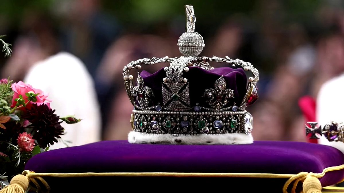 Reuters on Twitter "👑 Hundreds of years ago coronations were a
