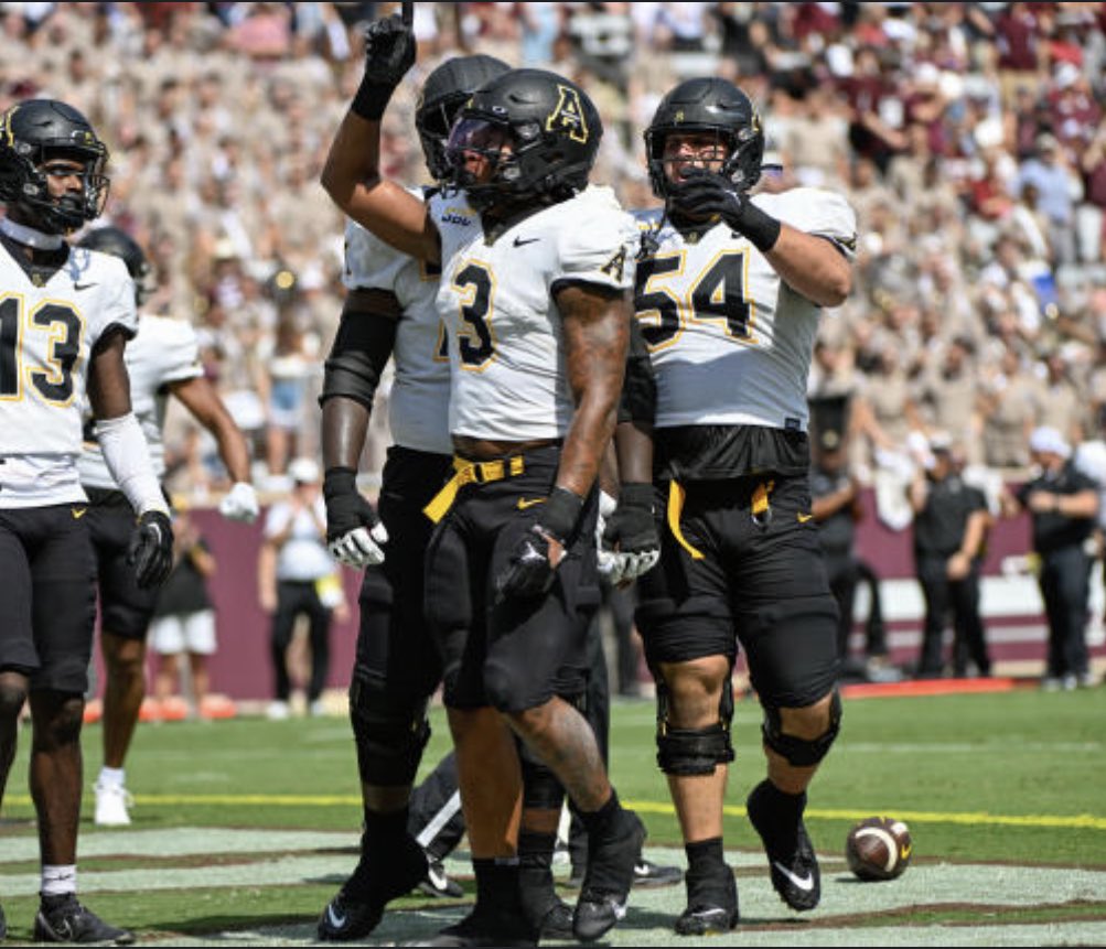 Danny Valenzuela tweet media