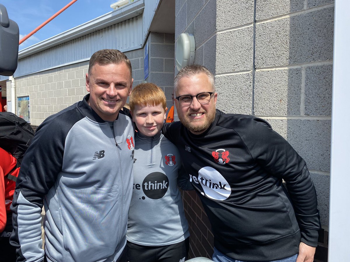 dearstu's tweet image. Here for the fucking memories. Legends. Thank you. @leytonorientfc @OrientOutlook