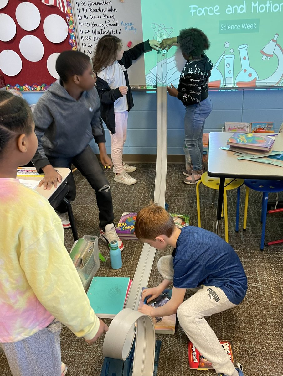 jennymck3's tweet photo. Science Week Day 2: We learned about kinetic and potential energy, then built and tested out the Blu-Traks! @MeadowRidgeRoar @OSD135 https://t.co/Jg5HtKlM7z