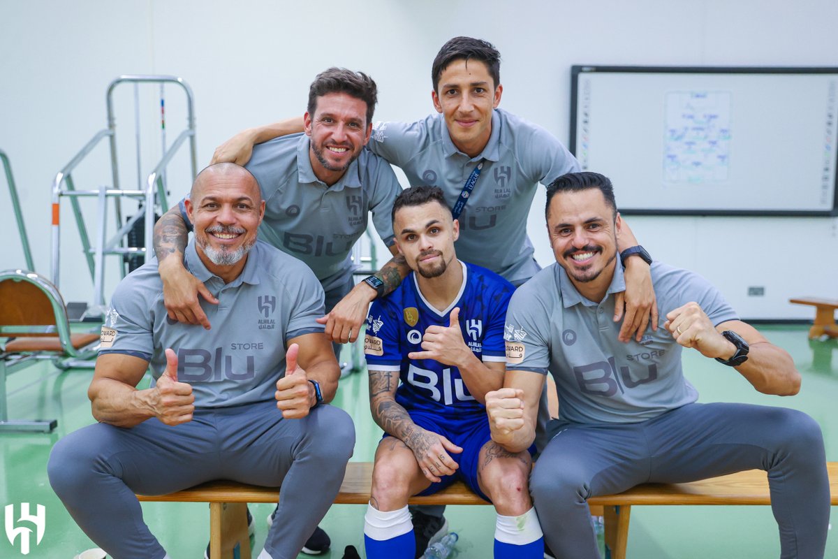 Alhilal_FC's tweet photo. 🔝الريـاض دائمـًا.. زرقـاء 😎💙

#الهلال