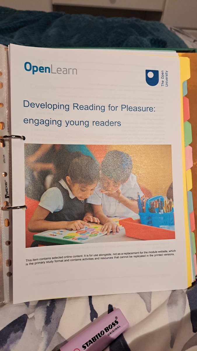 Just completed Session 1 of the <a href="/OpenUni_RfP/">Reading for Pleasure 🧶</a> course! I'm school admin and help in the library, but also a book-loving Parent Governor who wants to know more about encouraging #readingforpleasure for my own children and the other 250ish in our school!