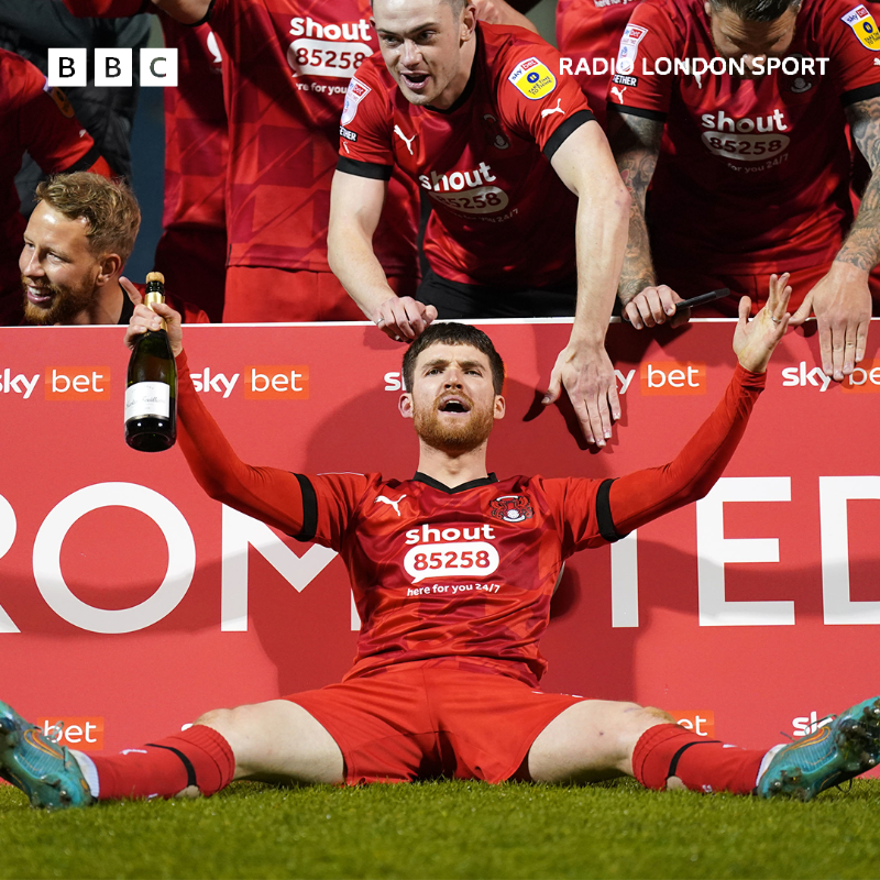 BBCLondonSport's tweet photo. What a night for @leytonorientfc ❤️🤍

Back in League One for the first time since 2015. 

#LOFC