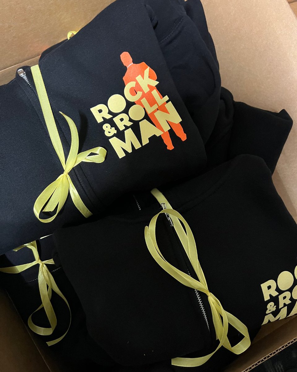 rockrollmanshow's tweet photo. Rehearsals have officially begun and this cast is ready to Rock &amp; Roll! https://t.co/SCii7JuZJE