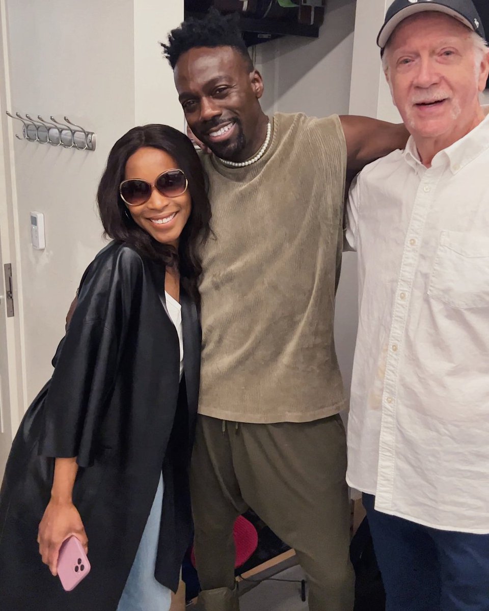 rockrollmanshow's tweet photo. Rehearsals have officially begun and this cast is ready to Rock &amp; Roll! https://t.co/SCii7JuZJE