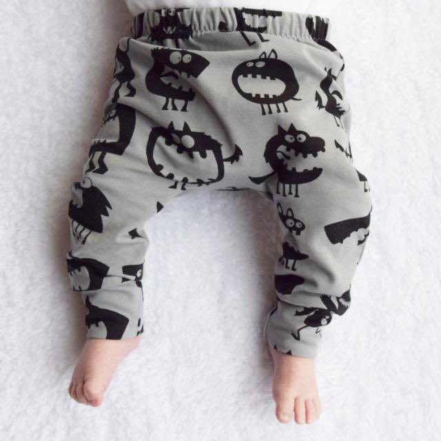 horror4kids's tweet photo. A U.K. mom put her toddler in what she thought was a cute pair of cartoon monster-themed leggings, but they were deemed too scary and were banned by his preschool. Apparently, another mom at the daycare complained, saying the leggings had frightened her child. These were the leggings.