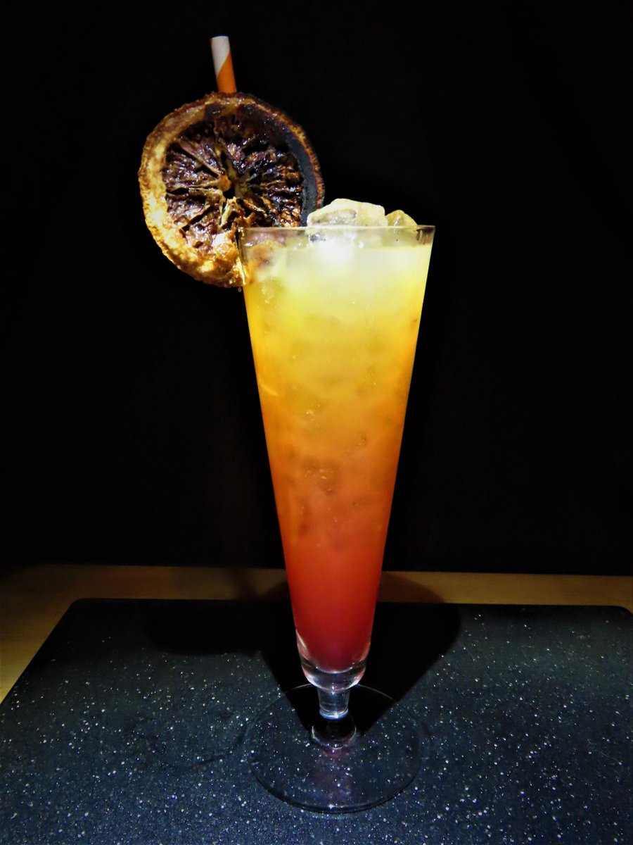TheRoamingBar's tweet photo. Goodmorning, it's a beautiful day. Did you catch the sunrise, Tequila Sunrise that is. Whoever named this cocktail most likely said "it's a great morning for an ounce of tequila".
#nashvilletn #bartender #theroamingbar #nashvilleevents #TequilaSunrise
https://t.co/6GmyE5tqz7 https://t.co/MtdKewzo1R