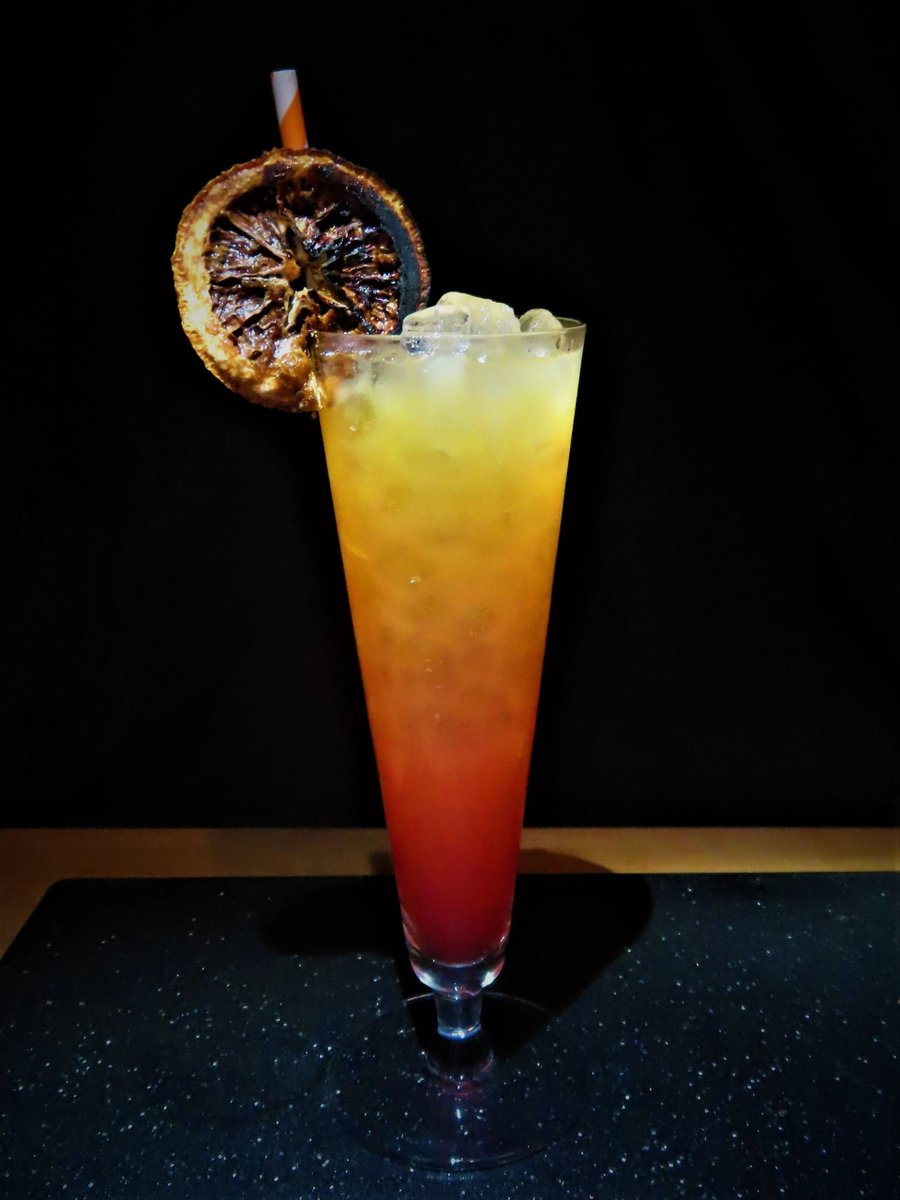 TheRoamingBar's tweet photo. Goodmorning, it's a beautiful day. Did you catch the sunrise, Tequila Sunrise that is. Whoever named this cocktail most likely said "it's a great morning for an ounce of tequila".
#nashvilletn #bartender #theroamingbar #nashvilleevents #TequilaSunrise
https://t.co/6GmyE5tqz7 https://t.co/MtdKewzo1R
