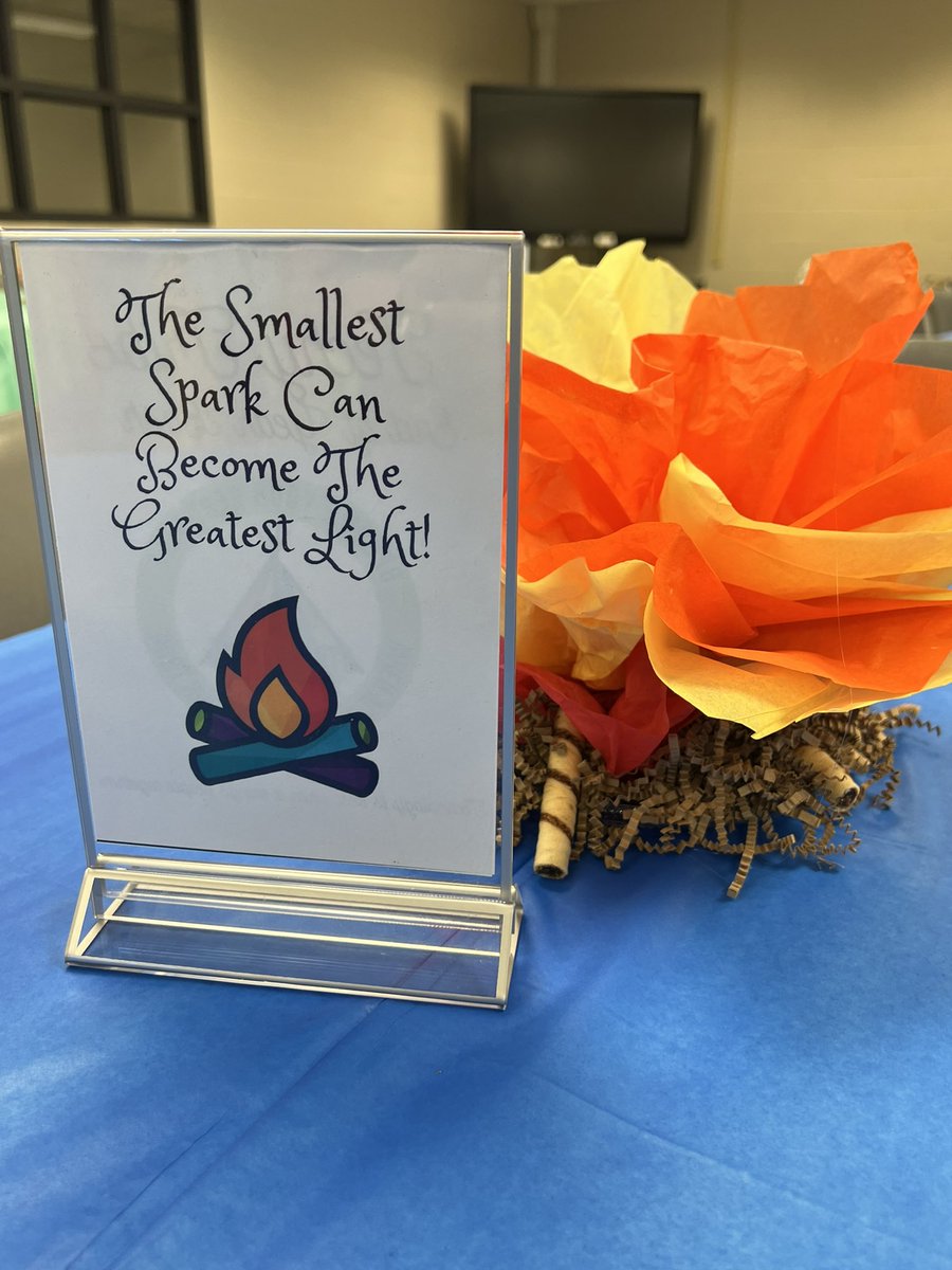 TechECISD's tweet photo. We’re getting ready &amp; fired up to celebrate another year very well done with our #TechyTribe Ambassadors tonight! 💻🥳🔥🍎📝  #teacherleaders #edtech #ECISDProud #teamECISD #ECISDTTA https://t.co/kM98Hk8tCO