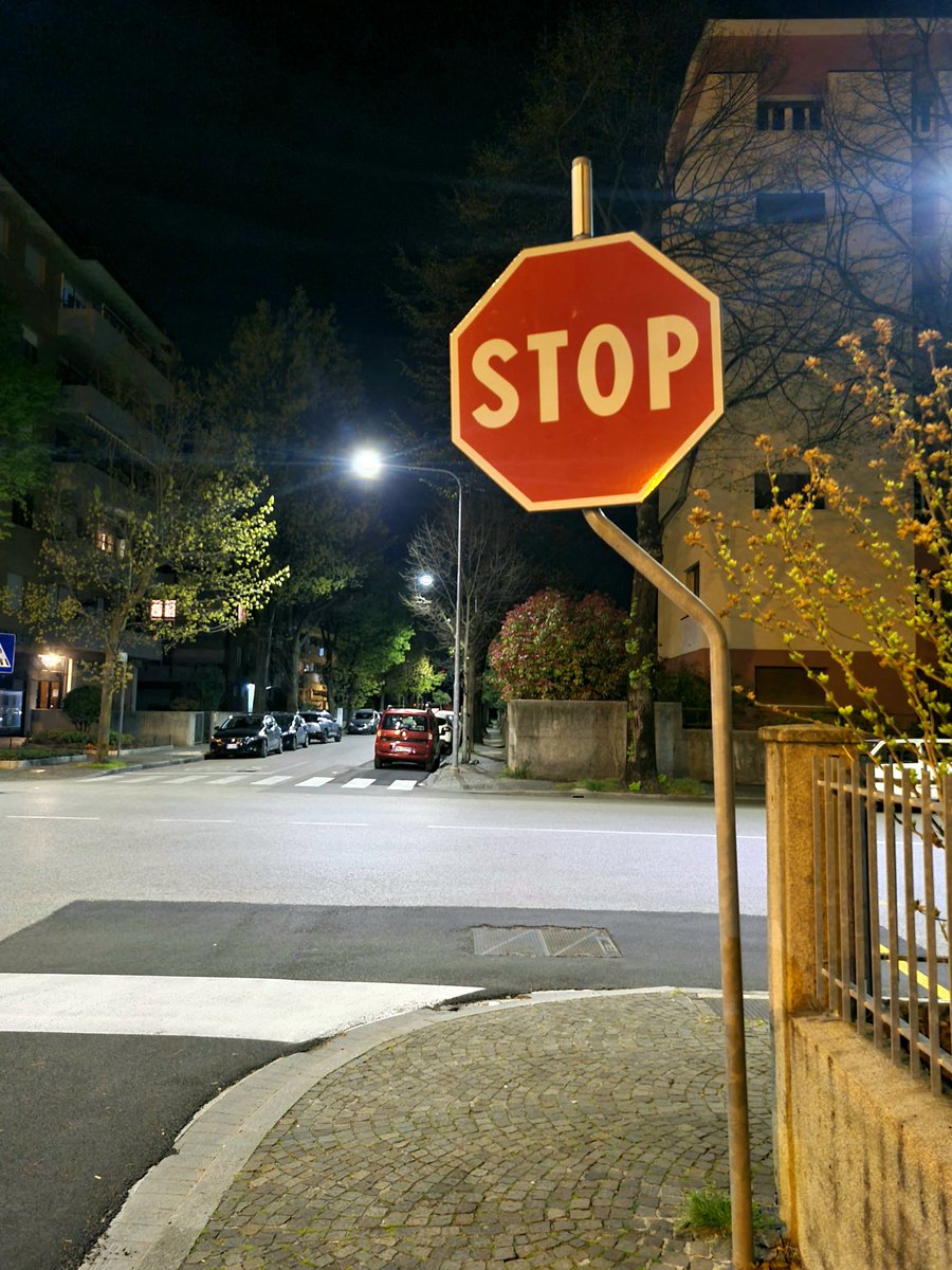 TechCovo's tweet photo. #shoton Galaxy S20

#Samsung #19aprile https://t.co/1Hj83kL8wY