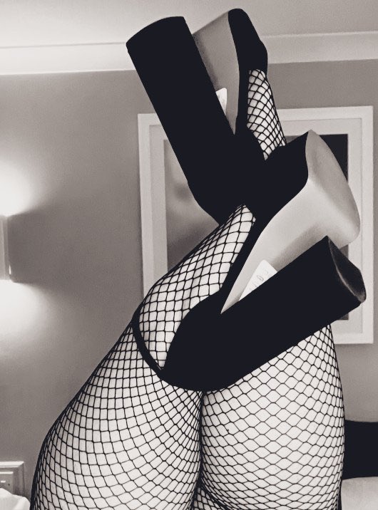 cataleiasex's tweet photo. https://t.co/zY0oOguC1g 🍑💦🥵🔞🔥 https://t.co/8dsSbC28JP
