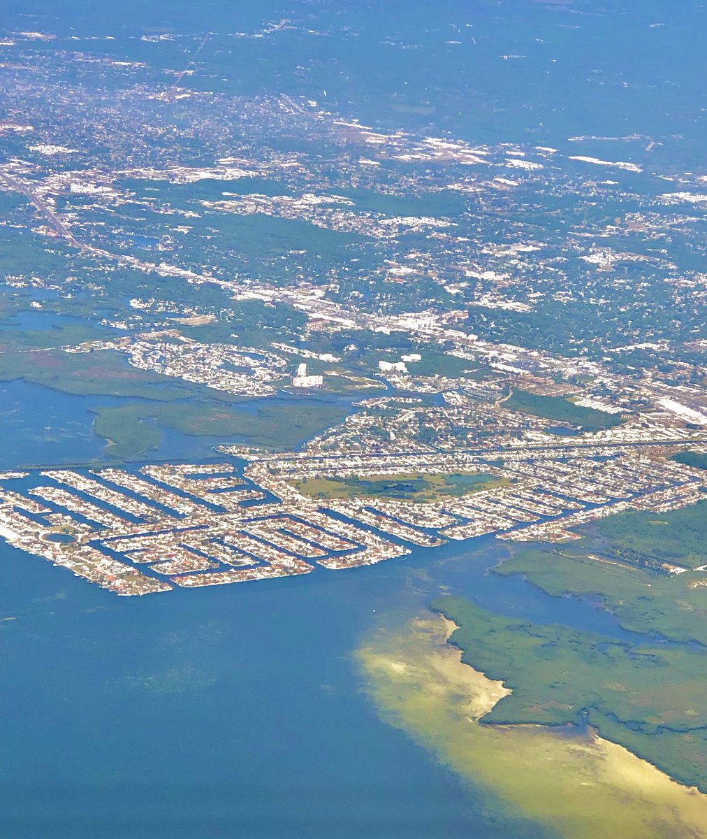 StevesGulf's tweet photo. a #SeaForest neighbor flying home via #Tampa text me a photo of our #GulfHarbors on #Florida’s Gulf of Mexico with Private Beach !
If you’re considering a 2nd #home #condo or #relocating due to #Work #Tax #Safety or #Lifestyle I can assist you.
https://t.co/H7kLdgfCJO
Resident #Realtor & #Waterfront Specialist since 2000 !
