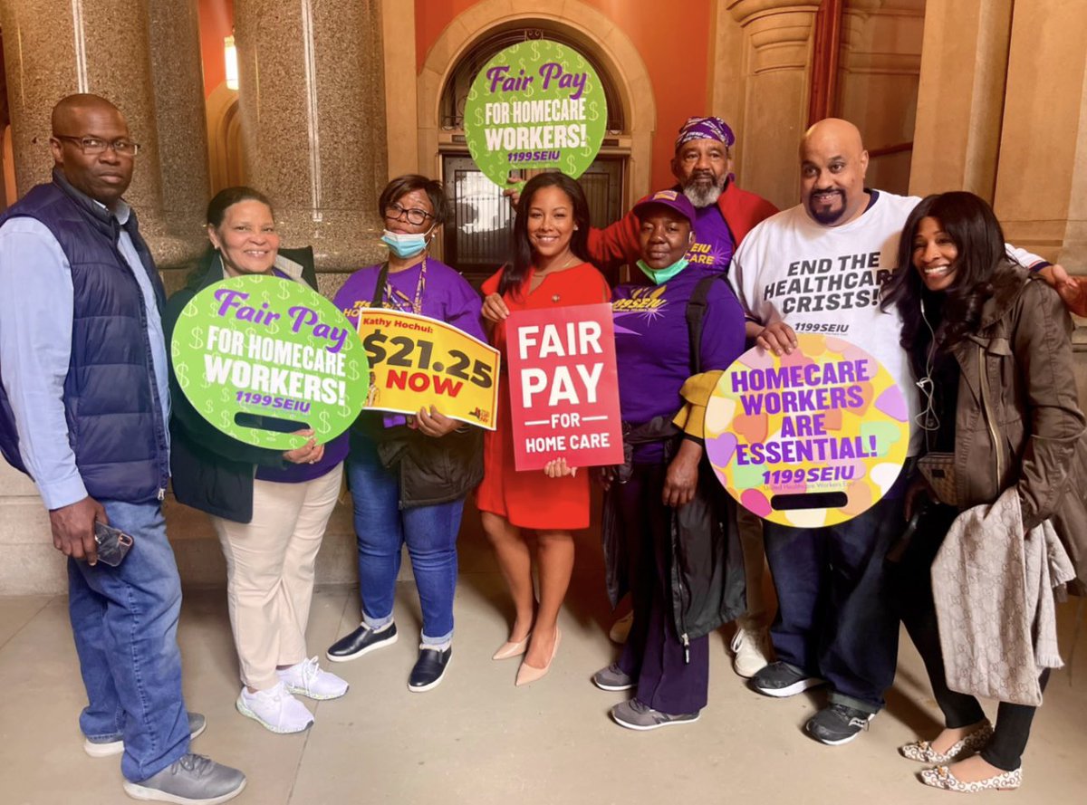 Today, I joined advocates in the War Room to push for #RaiseTheWage &amp; #FairPay4HomeCare. This budget is a fight for the future of our state, and we will show up every day to fight for our communities. 

From The Bronx to the War Room…we’re ready to fight to the end!