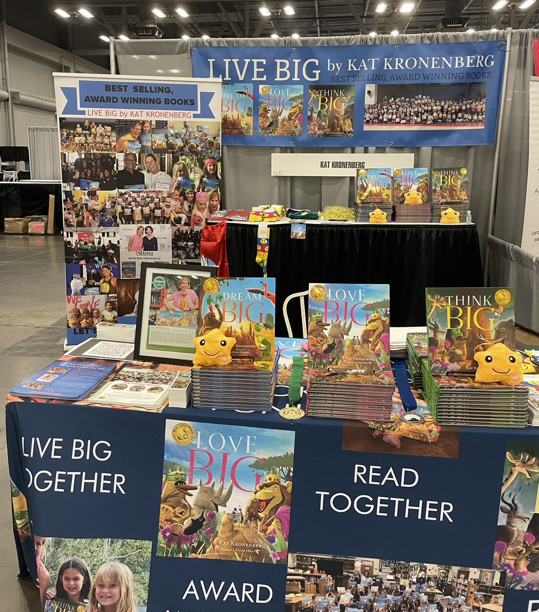 KatKronenberg's tweet photo. #TXLA23 So excited my #Livebig community celebrated my dream by getting me booth #1637❤️ Please come see me😀 #librarians #teachers #bookfun #catchm https://t.co/GWkMgVnrU8