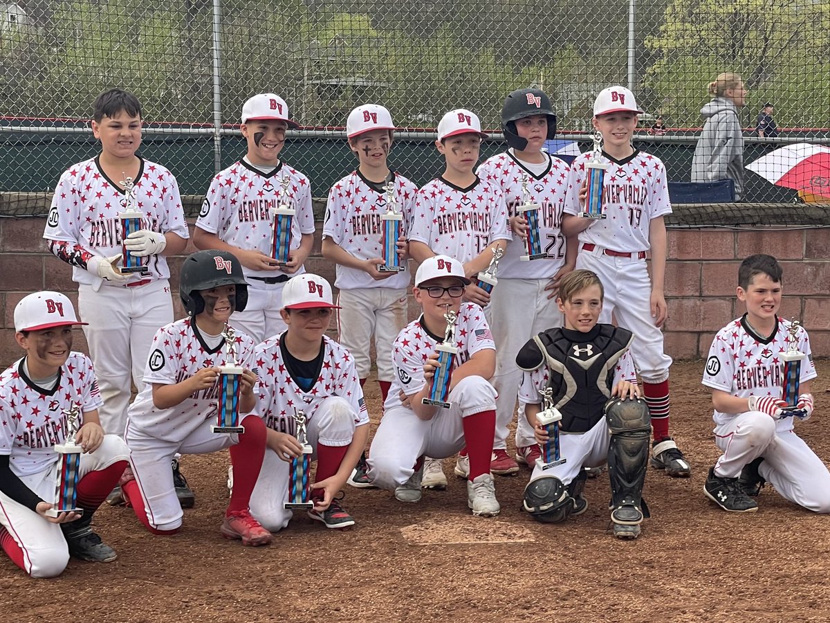 bvbaseball20's tweet photo. S/O to BV 10s White for finishing as the Runner Up of the @AAB_Tournaments “Opening Day” Tourney in Trafford, PA! This group was awesome all weekend! Congrats on a great start for this group! #BVNation #LittleStuds https://t.co/8LRSFvbJFc