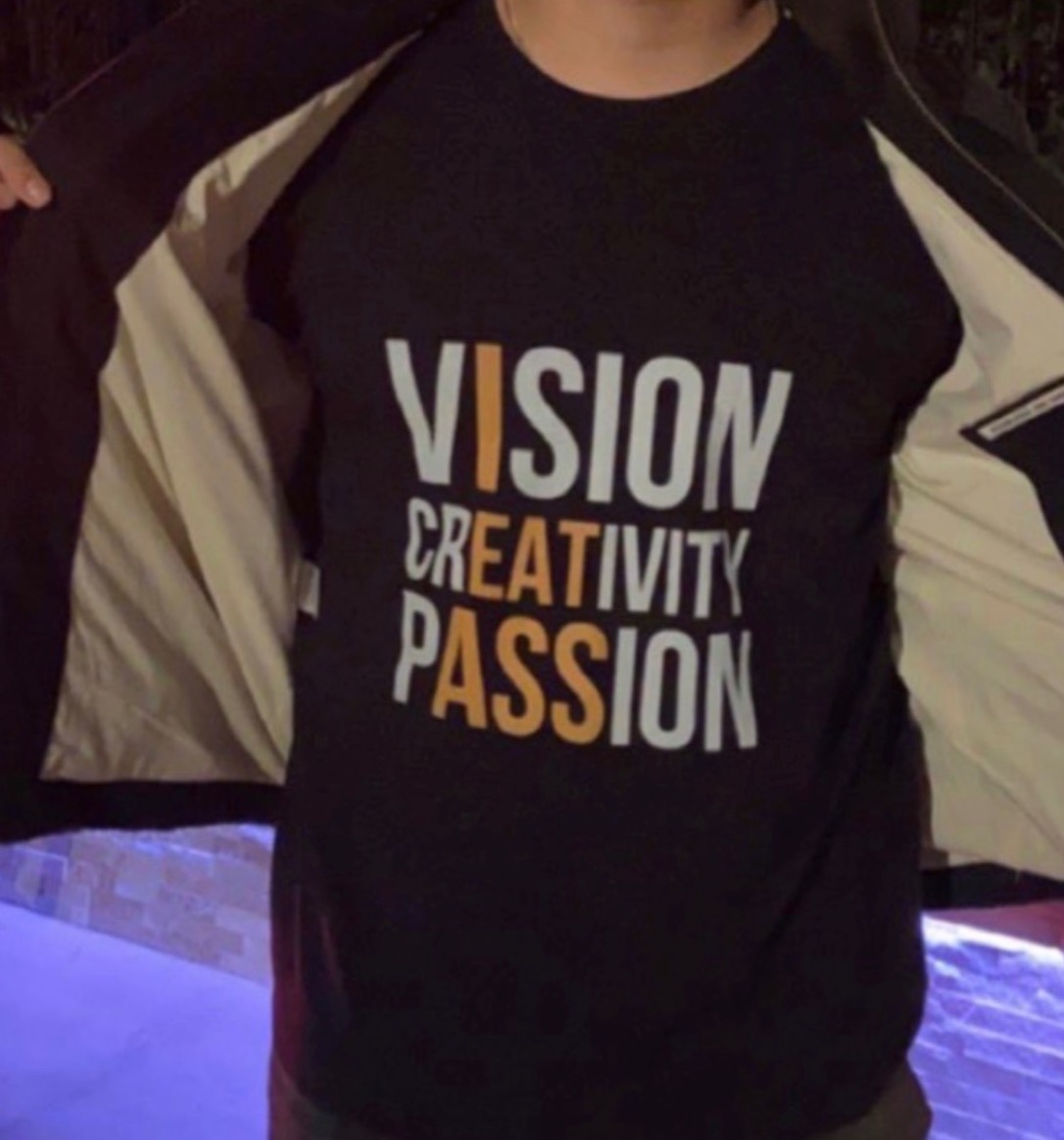 shirtsthtgohard's tweet photo. Do you see the hidden message https://t.co/pIZpXt5RcG