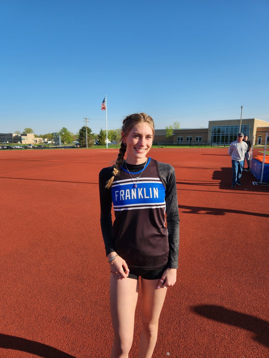 FCommXCandTrack's tweet photo. Morgan Sandrock is the County Champion in the High Jump with a new pr of 5'6"! https://t.co/Hf3NU4t3yo