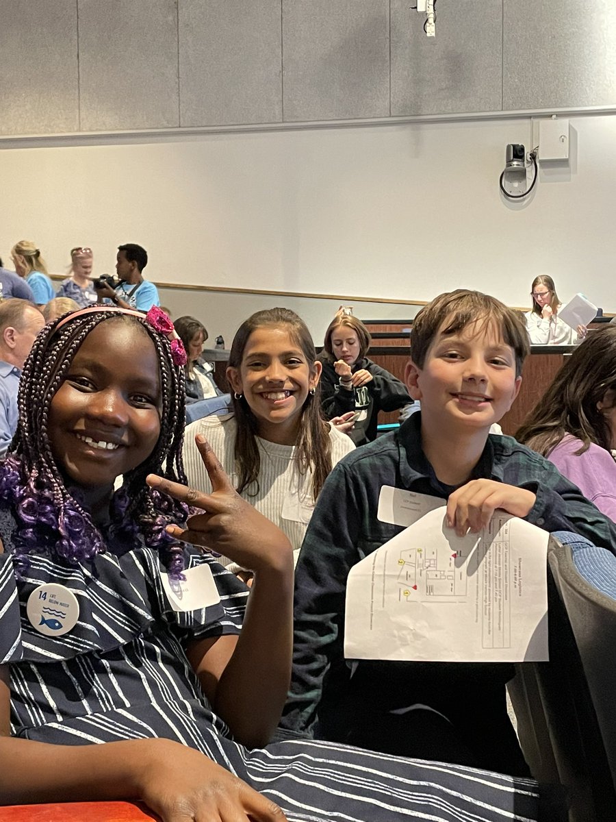 When your class’ slides are presented at the county-wide <a href="/FCPS_GCP/">FCPS Global Classroom Project</a> presentation… <a href="/ShrevewoodES/">Shrevewood Elementary School</a>