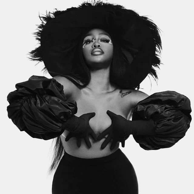 DojaCatAccess1's tweet photo. .@SZA &amp; @DojaCat’s “Kill Bill (Remix)” had its 2nd largest streaming day on Spotify yesterday with 2,053,975 streams (up 8.6%). https://t.co/XkrZxWBW2V