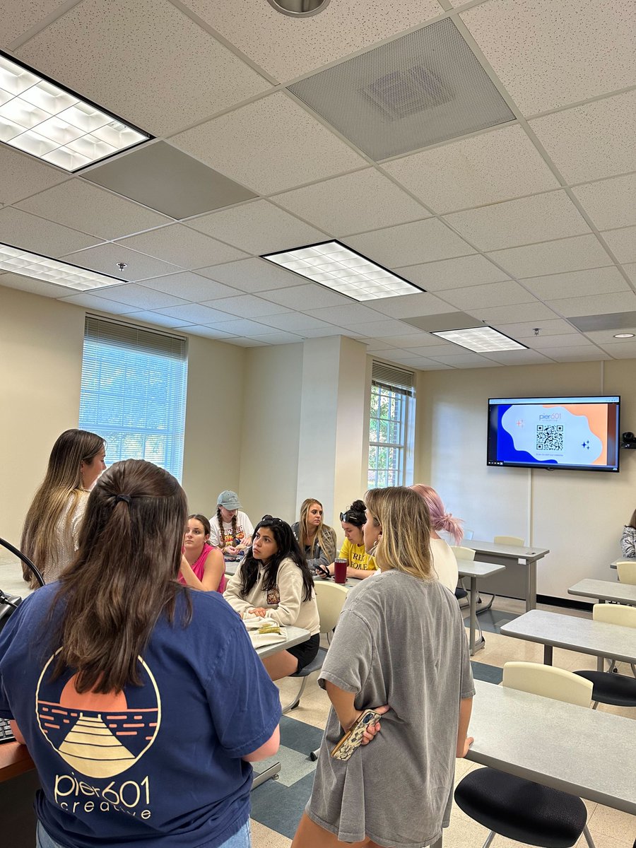 UNCWCOM's tweet photo. Thank you to everyone who joined the Pier601 Creative team at their Open House! You can join the Pier601 team today to enhance your degree, and gain internship experience through hands-on and applied learning. #UNCWCOM #csw2023 #UNCWpier601 #thefutureispier https://t.co/WMMH0hbmmV