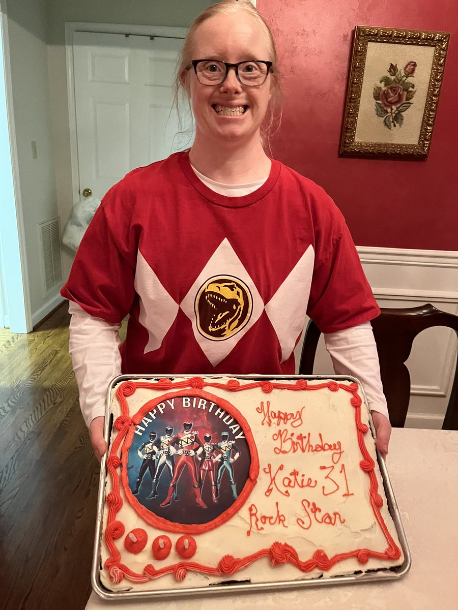 katiegoff1990's tweet photo. @PowerRangers I’m so excited for that definitely watch it https://t.co/cFGYwzFx2u