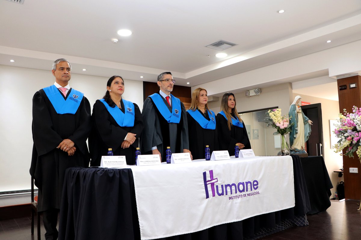 HumaneNegocios's tweet photo. Graduación Difare 2023 🎓

Alrededor de 50 colaboradores del @GrupoDIFARE  obtuvieron su título de tercer nivel en la carrera de Tecnología en Administración de Empresas.

#Humane #Graduación2023 #Graduados #Humaners #Difare #GrupoDifare https://t.co/WbnjQFrSK0