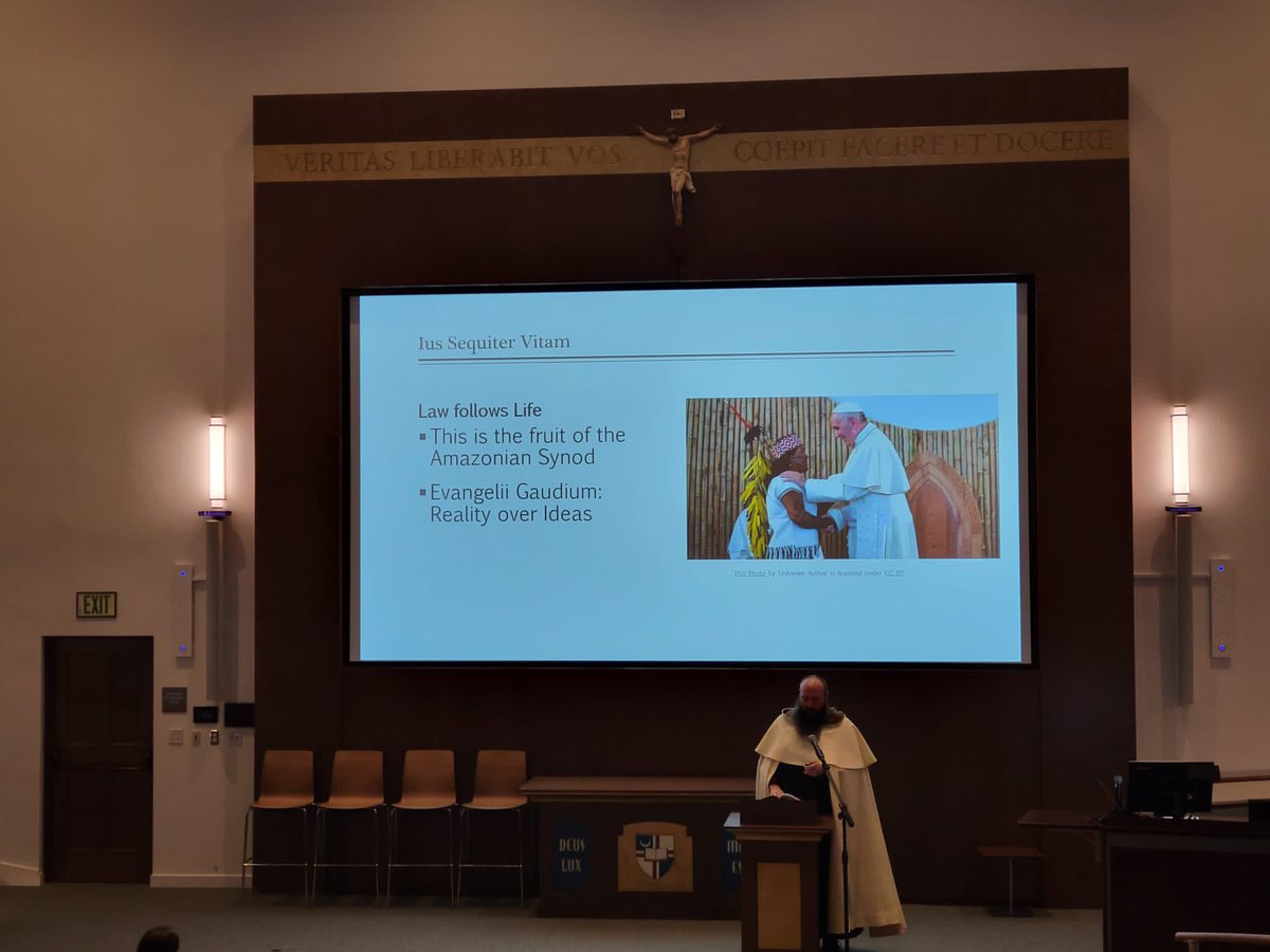 CarmeliteNick's tweet photo. Some pictures from the day. #cuatresearchday
@CatholicUniv https://t.co/p01u0t3vZb