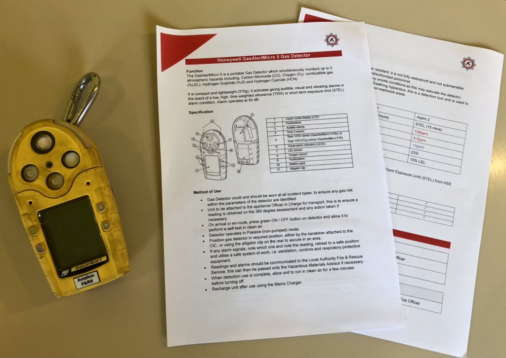 #showandtell 🚒
Our domestic rescue pump carries a Gas Detector for OIC’s to better monitor atmospheric hazards at incidents, this includes CO, O2, H2S, HCN and combustible gases. #toxictwins