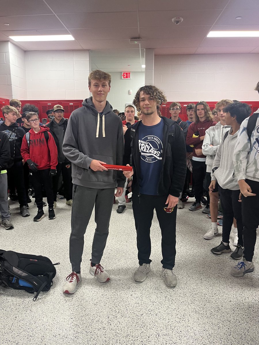BWEaglesTrack's tweet photo. Congrats to Aiden Branson! This weeks Eagle Stick Winner! #passthestick ⁦@BigWalnutEagles⁩ https://t.co/Mb0x2nrfDE