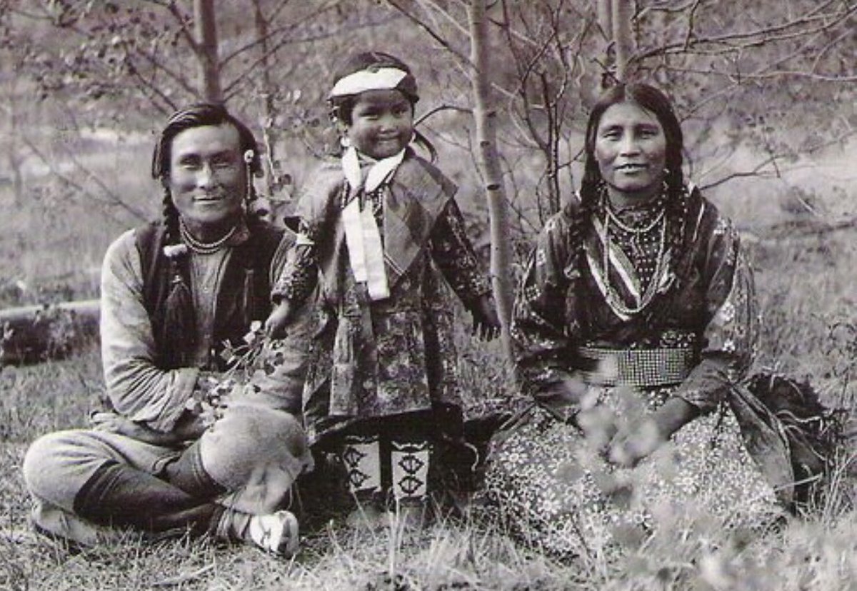 LakotaMan1's tweet photo. If I were white, I’d want my children to learn Native history. I’d want them know to how things like food and medicine and clothing were distributed equally, for the betterment and collective good of the community. Not to make them “woke.” But to help them develop and grow into intelligent, compassionate, well informed members of society.