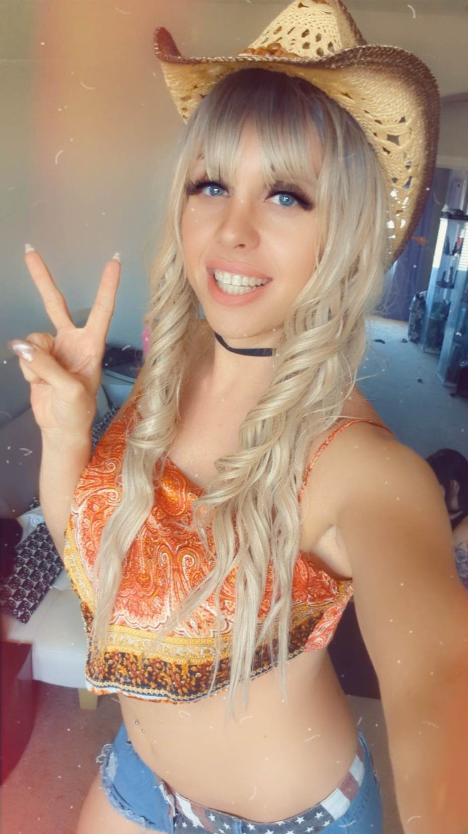 Cherry Mavrik 🍒 on Twitter: "I had too much fun on set yesterday forgot to post these https://t