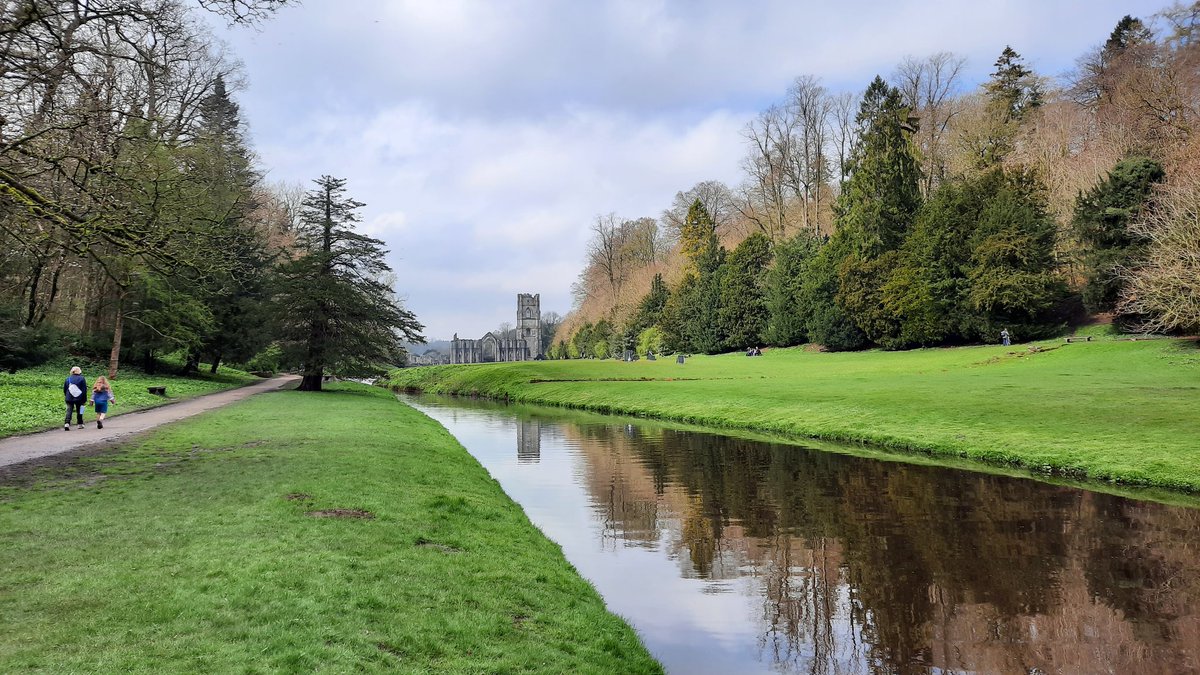 Michaeldwood74's tweet photo. Wonderful few days exploring #Yorkshire over the Easter break. From #Fewston to #FountainsAbbey. A welcome treat. https://t.co/NN2FOecfQo