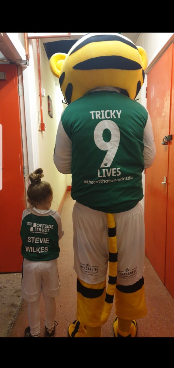 kiakeeley's tweet photo. @stevewilkes1 😥💚 https://t.co/ikq2YQeSCl