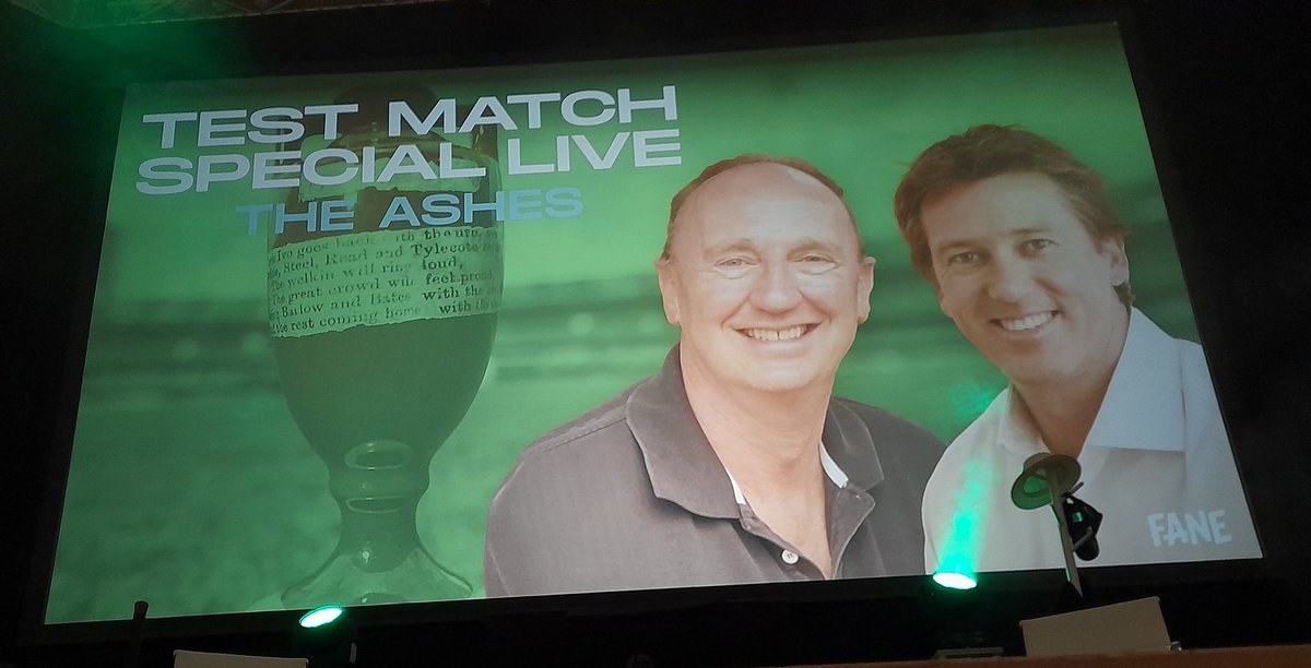 00ChildPodcast's tweet photo. Podcast night out ๐ #TMSLive https://t.co/ZmbxJkh0fB