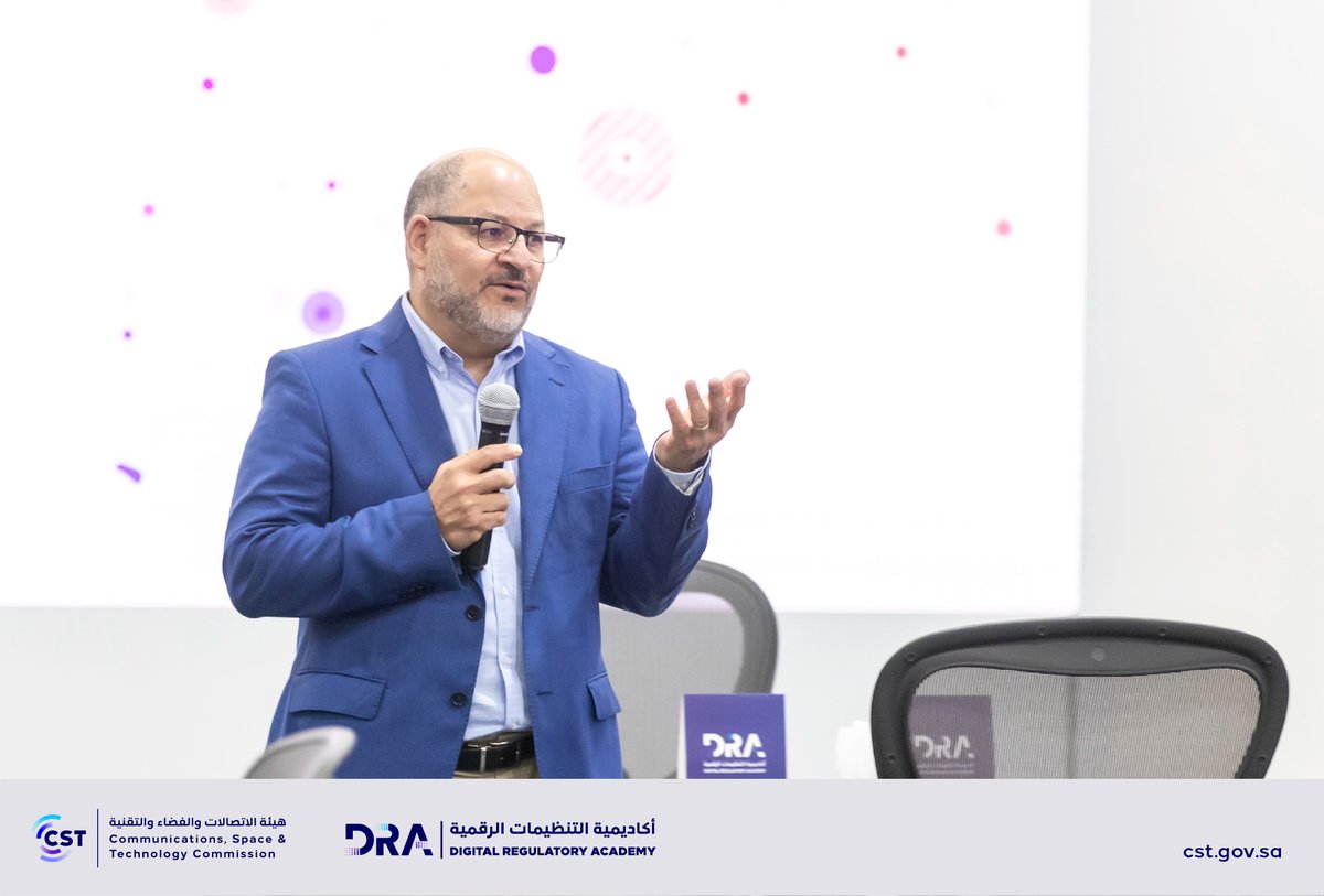 CST_KSA's tweet photo. بمشاركة متحدثين من الخبراء العالميين في المجال؛ #أكاديمية_التنظيمات_الرقمية تعزز "التنظيم الرقمي" بالمملكة من خلال برنامج تدريبي امتد لخمسة أيام، وشهد مشاركة 42 متدربا من مختلف الجهات التنظيمية بالمملكة. https://t.co/tZ3hlDYlwm