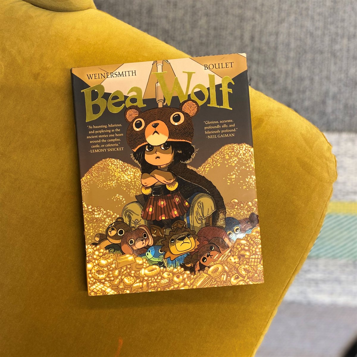 01FirstSecond's tweet photo. Get your hands on the middle-grade retelling of Beowulf that Lemony Snicket calls “as haunting, hilarious and perplexing as the ancient stories one hears around the campfire, castle or cafeteria."

BEA WOLF by @ZachWeiner &amp; @Bouletcorp is available now! https://t.co/vvm42EIG2I https://t.co/3u4pFpJLNR