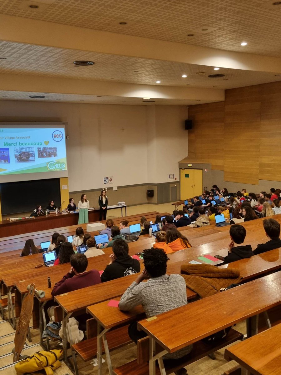 #Réseau | Ce soir a lieu une Assemblée Générale de <a href="/GAELIS_Lyon/">GAELIS Lyon</a> 

Au programme : 
📌Notre réseau s'agrandit, bienvenue à AgônE et au BDE Los Palmos
📌#actualités de l'#ESR
📌#enquête sur l'accès à l'#emploi chez les #jeunes en sortie d'#études