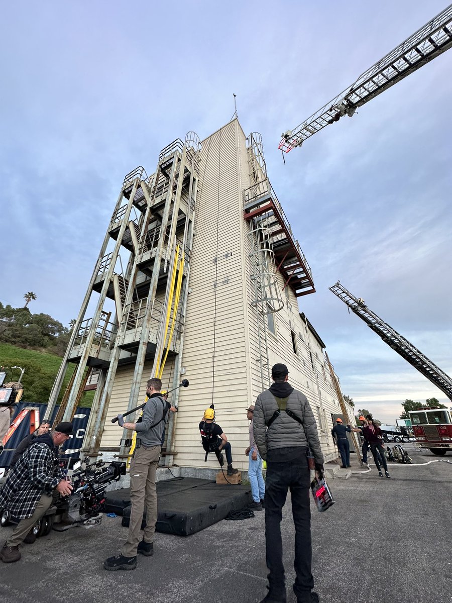 Some #bts shots from my episode of #911onFOX <a href="/911onFOX/">9-1-1 on FOX</a> <a href="/DramaClubFOX/">Drama Club FOX</a> <a href="/_911bts/">911bts</a> #fox #foxtv